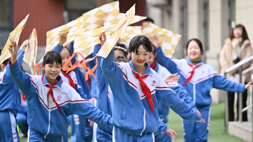 未來有三個